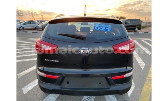 Acheter Import Voiture Kia Sportage Noir à Import - Dubai, Clarendon Acheter Import Voiture Kia Sportage Noir à Import - Dubai, Clarendon