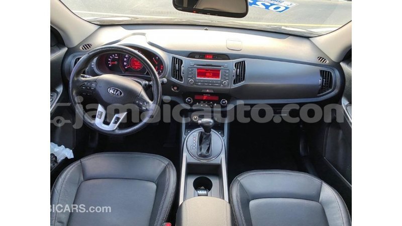 Big with watermark kia sportage clarendon import dubai 1773
