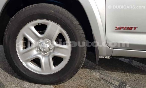 Acheter Import Utilitaire Toyota HiAce Autre à Import - Dubai, Clarendon Acheter Import Utilitaire Toyota HiAce Autre à Import - Dubai, Clarendon