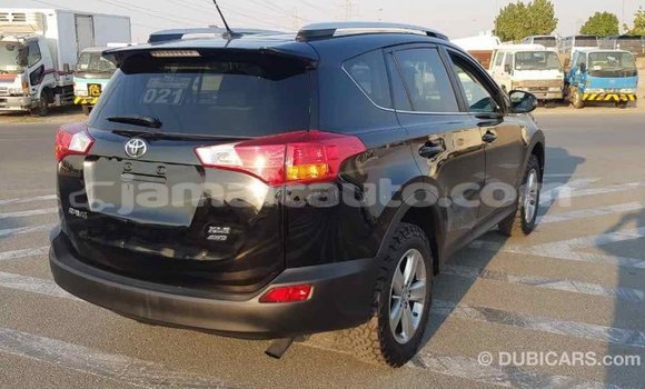 Acheter Import Utilitaire Toyota HiAce Noir à Import - Dubai, Clarendon Acheter Import Utilitaire Toyota HiAce Noir à Import - Dubai, Clarendon