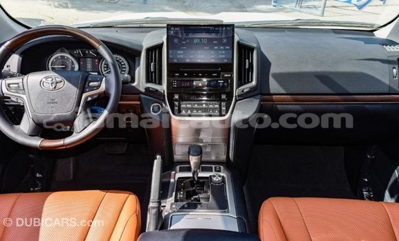 Buy Import Toyota Land Cruiser White Car in Import - Dubai in Clarendon Buy Import Toyota Land Cruiser White Car in Import - Dubai in Clarendon