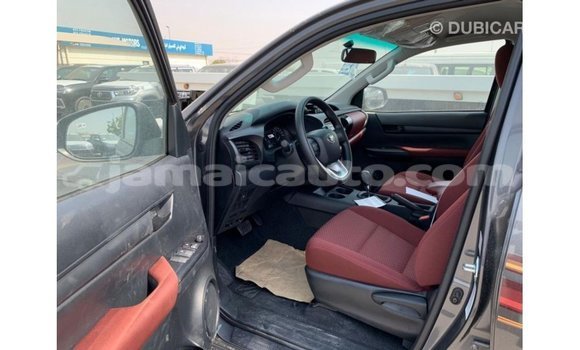 Buy Import Toyota Hilux Other Car in Import - Dubai in Clarendon Buy Import Toyota Hilux Other Car in Import - Dubai in Clarendon