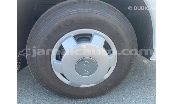 Buy Import Hyundai Accent White Car in Import - Dubai in Clarendon Buy Import Hyundai Accent White Car in Import - Dubai in Clarendon