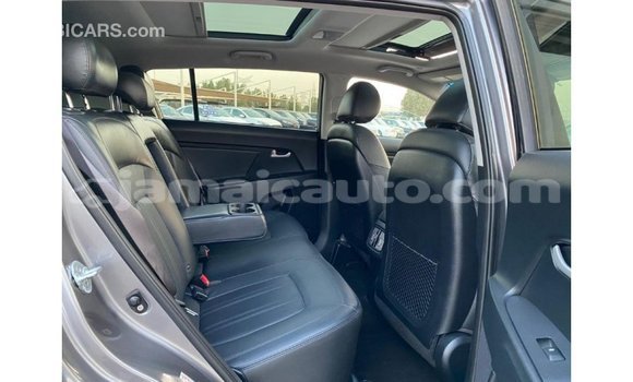 Acheter Import Voiture Kia Sportage Autre à Import - Dubai, Clarendon Acheter Import Voiture Kia Sportage Autre à Import - Dubai, Clarendon
