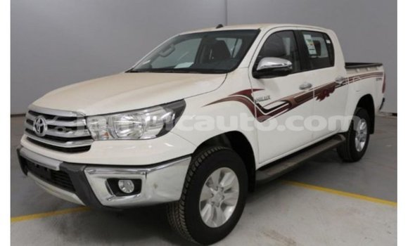Buy Import Toyota Hilux White Car in Import - Dubai in Clarendon Buy Import Toyota Hilux White Car in Import - Dubai in Clarendon