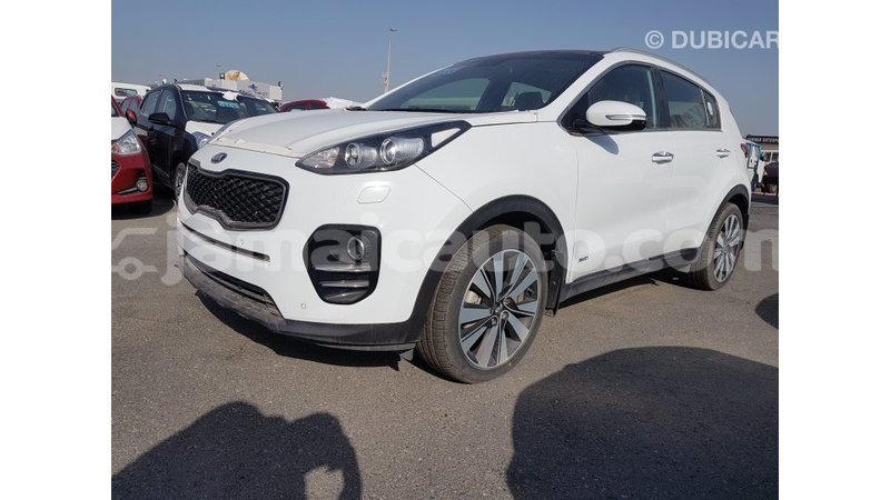 Big with watermark kia sportage clarendon import dubai 1852