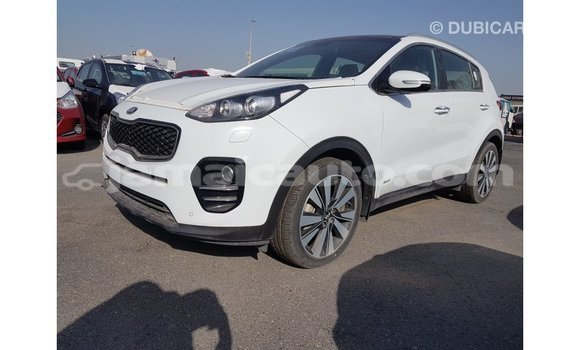 Acheter Import Voiture Kia Sportage Blanc à Import - Dubai, Clarendon Acheter Import Voiture Kia Sportage Blanc à Import - Dubai, Clarendon