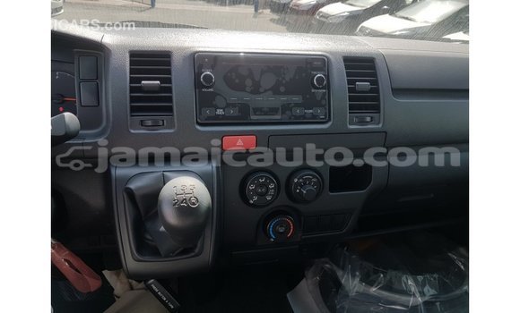Buy Import Toyota Hiace White Car in Import - Dubai in Clarendon Buy Import Toyota Hiace White Car in Import - Dubai in Clarendon