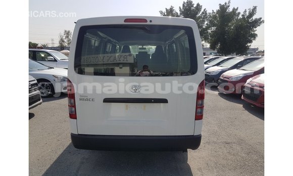 Buy Import Toyota Hiace White Car in Import - Dubai in Clarendon Buy Import Toyota Hiace White Car in Import - Dubai in Clarendon