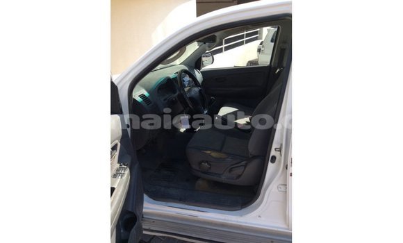 Buy Import Toyota Hilux White Car in Import - Dubai in Clarendon Buy Import Toyota Hilux White Car in Import - Dubai in Clarendon