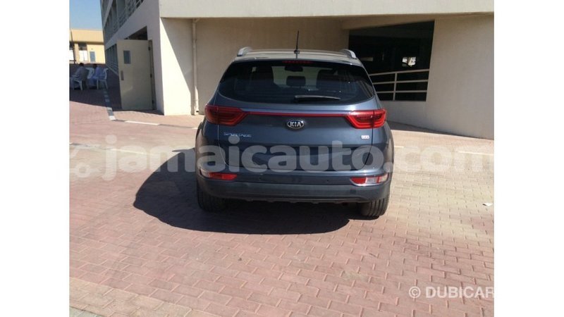 Big with watermark kia sportage clarendon import dubai 1886