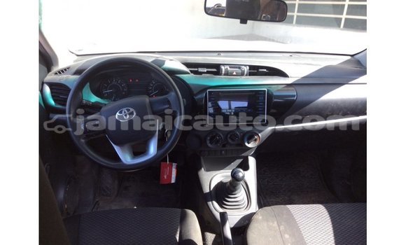Buy Import Toyota Hilux White Car in Import - Dubai in Clarendon Buy Import Toyota Hilux White Car in Import - Dubai in Clarendon