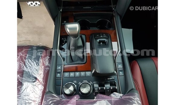 Acheter Import Voiture Lexus LX Noir à Import - Dubai, Clarendon Acheter Import Voiture Lexus LX Noir à Import - Dubai, Clarendon