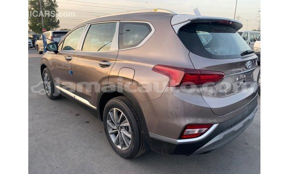 Acheter Import Voiture Hyundai Santa Fe Marron à Import - Dubai, Clarendon Acheter Import Voiture Hyundai Santa Fe Marron à Import - Dubai, Clarendon