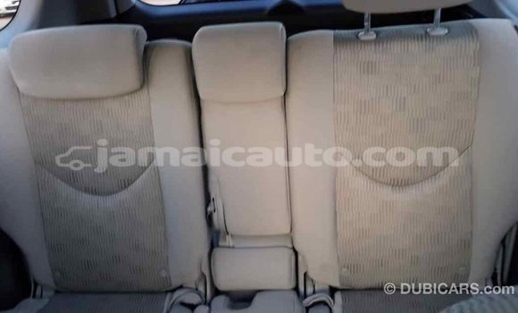 Acheter Import Utilitaire Toyota HiAce Rouge à Import - Dubai, Clarendon Acheter Import Utilitaire Toyota HiAce Rouge à Import - Dubai, Clarendon