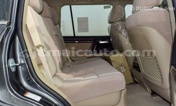 Acheter Import Voiture Toyota Land Cruiser Autre à Import - Dubai, Clarendon Acheter Import Voiture Toyota Land Cruiser Autre à Import - Dubai, Clarendon