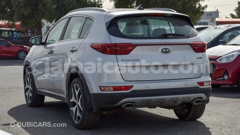 Big with watermark kia sportage clarendon import dubai 1910