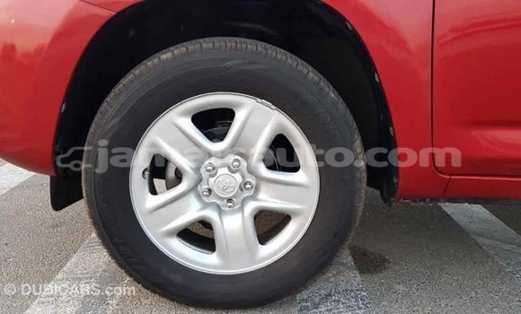 Acheter Import Utilitaire Toyota HiAce Rouge à Import - Dubai, Clarendon Acheter Import Utilitaire Toyota HiAce Rouge à Import - Dubai, Clarendon
