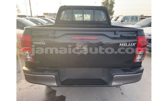 Acheter Import Voiture Toyota Hilux Noir à Import - Dubai, Clarendon Acheter Import Voiture Toyota Hilux Noir à Import - Dubai, Clarendon