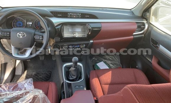 Buy Import Toyota Hilux Other Car in Import - Dubai in Clarendon Buy Import Toyota Hilux Other Car in Import - Dubai in Clarendon