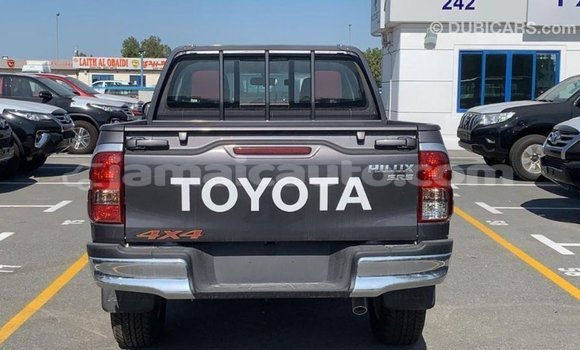 Buy Import Toyota Hilux Other Car in Import - Dubai in Clarendon Buy Import Toyota Hilux Other Car in Import - Dubai in Clarendon