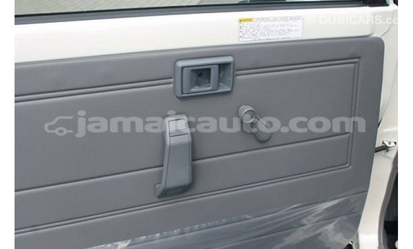 Buy Import Toyota Land Cruiser White Car in Import - Dubai in Clarendon Buy Import Toyota Land Cruiser White Car in Import - Dubai in Clarendon