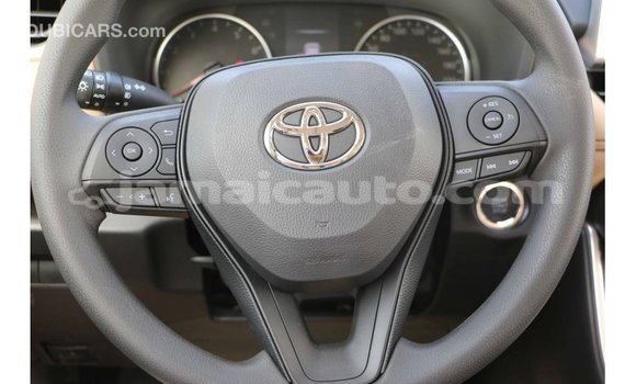 Acheter Import Voiture Toyota 4Runner Blanc à Import - Dubai, Clarendon Acheter Import Voiture Toyota 4Runner Blanc à Import - Dubai, Clarendon