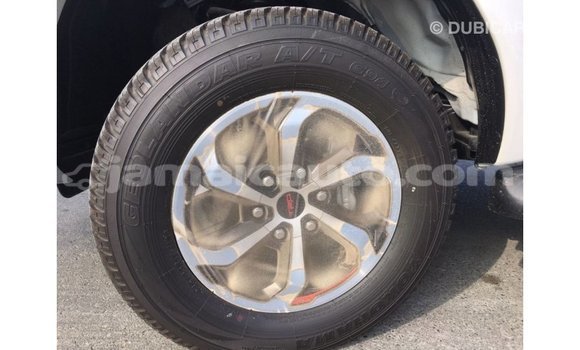 Buy Import Toyota Hilux White Car in Import - Dubai in Clarendon Buy Import Toyota Hilux White Car in Import - Dubai in Clarendon