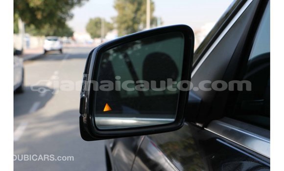 Buy Import Mercedes-Benz 190 (W201) Black Car in Import - Dubai in Clarendon Buy Import Mercedes-Benz 190 (W201) Black Car in Import - Dubai in Clarendon