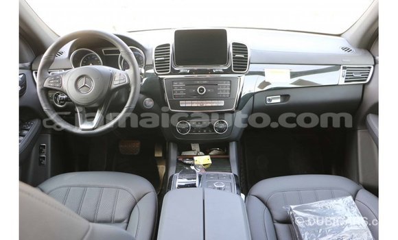 Buy Import Mercedes-Benz 190 (W201) Black Car in Import - Dubai in Clarendon Buy Import Mercedes-Benz 190 (W201) Black Car in Import - Dubai in Clarendon