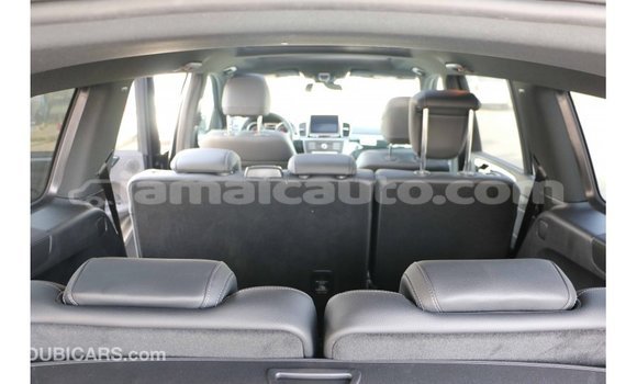 Buy Import Mercedes-Benz 190 (W201) Black Car in Import - Dubai in Clarendon Buy Import Mercedes-Benz 190 (W201) Black Car in Import - Dubai in Clarendon