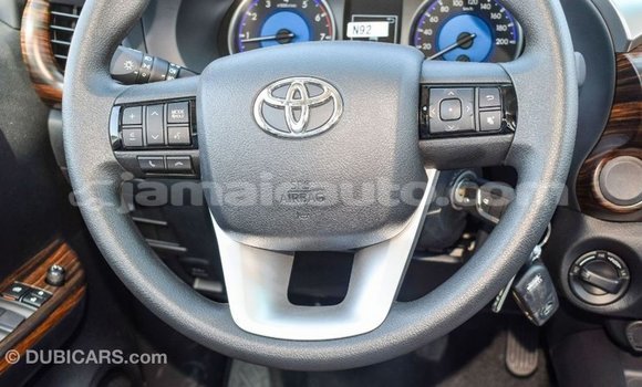 Buy Import Toyota Hilux White Car in Import - Dubai in Clarendon Buy Import Toyota Hilux White Car in Import - Dubai in Clarendon