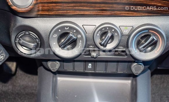 Buy Import Toyota Hilux White Car in Import - Dubai in Clarendon Buy Import Toyota Hilux White Car in Import - Dubai in Clarendon