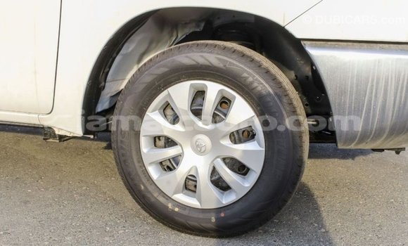 Buy Import Toyota Hilux White Car in Import - Dubai in Clarendon Buy Import Toyota Hilux White Car in Import - Dubai in Clarendon