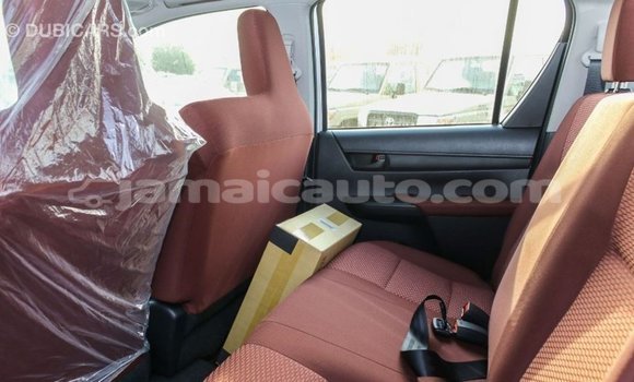 Buy Import Toyota Hilux White Car in Import - Dubai in Clarendon Buy Import Toyota Hilux White Car in Import - Dubai in Clarendon