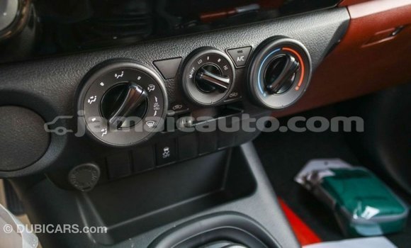 Buy Import Toyota Hilux White Car in Import - Dubai in Clarendon Buy Import Toyota Hilux White Car in Import - Dubai in Clarendon