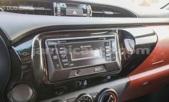 Buy Import Toyota Hilux White Car in Import - Dubai in Clarendon Buy Import Toyota Hilux White Car in Import - Dubai in Clarendon