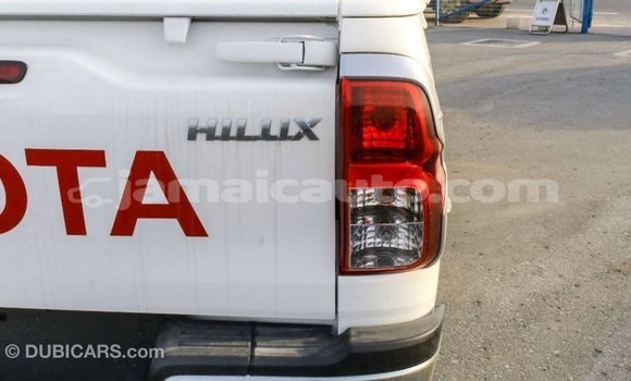 Buy Import Toyota Hilux White Car in Import - Dubai in Clarendon Buy Import Toyota Hilux White Car in Import - Dubai in Clarendon