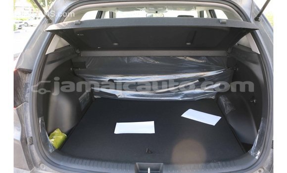 Acheter Import Voiture Hyundai Creta Autre à Import - Dubai, Clarendon Acheter Import Voiture Hyundai Creta Autre à Import - Dubai, Clarendon