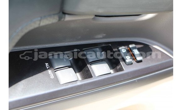 Buy Import Toyota Land Cruiser White Car in Import - Dubai in Clarendon Buy Import Toyota Land Cruiser White Car in Import - Dubai in Clarendon