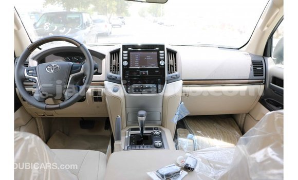 Buy Import Toyota Land Cruiser White Car in Import - Dubai in Clarendon Buy Import Toyota Land Cruiser White Car in Import - Dubai in Clarendon