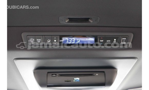 Acheter Import Voiture Toyota Alphard Blanc à Import - Dubai, Clarendon Acheter Import Voiture Toyota Alphard Blanc à Import - Dubai, Clarendon