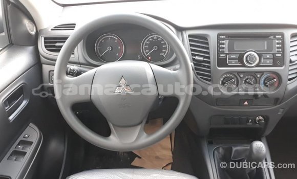 Buy Import Mitsubishi L200 White Car in Import - Dubai in Clarendon Buy Import Mitsubishi L200 White Car in Import - Dubai in Clarendon