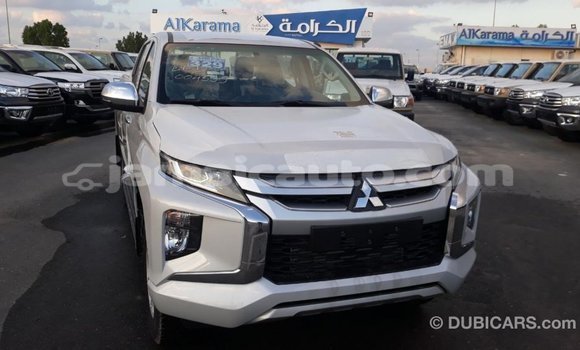 Buy Import Mitsubishi L200 White Car in Import - Dubai in Clarendon Buy Import Mitsubishi L200 White Car in Import - Dubai in Clarendon