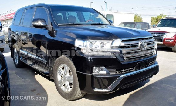 Acheter Import Voiture Toyota Land Cruiser Noir à Import - Dubai, Clarendon Acheter Import Voiture Toyota Land Cruiser Noir à Import - Dubai, Clarendon