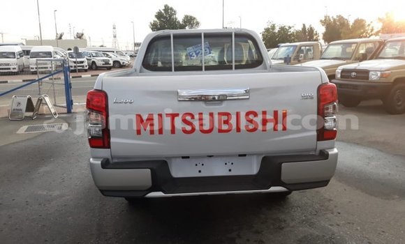 Buy Import Mitsubishi L200 White Car in Import - Dubai in Clarendon Buy Import Mitsubishi L200 White Car in Import - Dubai in Clarendon