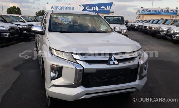 Buy Import Mitsubishi L200 White Car in Import - Dubai in Clarendon Buy Import Mitsubishi L200 White Car in Import - Dubai in Clarendon