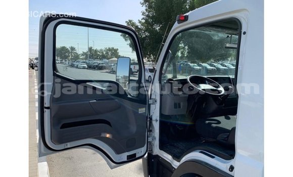 Buy Import Mitsubishi i White Car in Import - Dubai in Clarendon Buy Import Mitsubishi i White Car in Import - Dubai in Clarendon