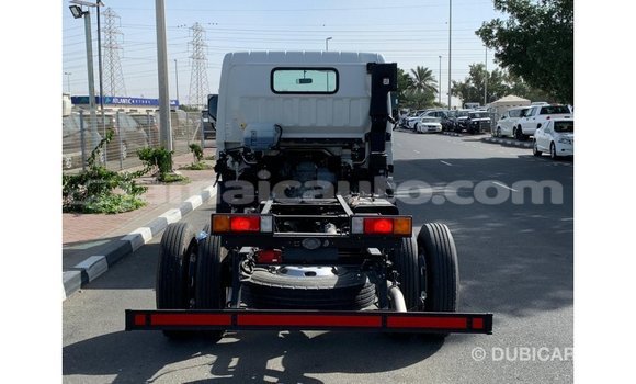 Acheter Import Voiture Mitsubishi i Blanc à Import - Dubai, Clarendon Acheter Import Voiture Mitsubishi i Blanc à Import - Dubai, Clarendon