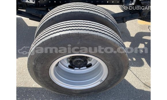 Acheter Import Voiture Mitsubishi i Blanc à Import - Dubai, Clarendon Acheter Import Voiture Mitsubishi i Blanc à Import - Dubai, Clarendon